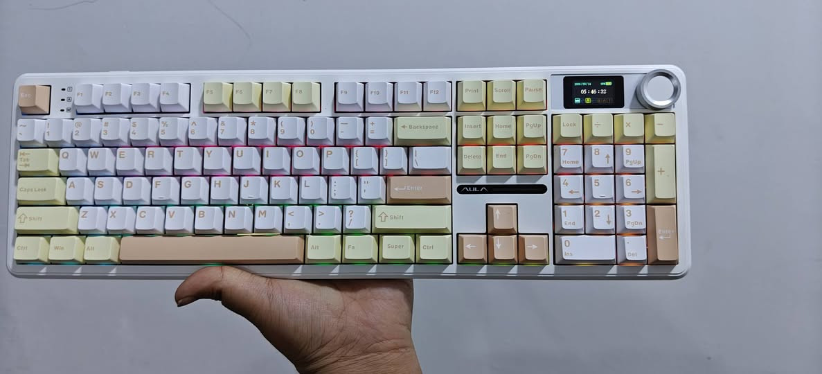 سلام عليكم
Aula F108 pro
جمال القطعة مينوصف
جديد غير مستخدم 
فقط بدون كيبل
60 الف فقط


**إذا كنت صاحب هذا الإعلان وتريد حذفه لأي سبب، رجاءا أرسل رسالة إلى الدعم الفني**