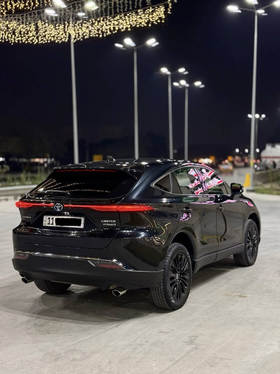 تويوتا فينزا 2022 – هايبرد لمتد | فخامة يابانية بتقنيات عالية
تويوتا فينزا 2022 – هايبرد لمتد | فخامة يابانية بتقنيات عالية

سيارة SUV أنيقة تجمع بين القوة والاقتصاد، مع مواصفات راقية تناسب جميع الأذواق!

رقم بغداد بأسمي سنوية وهزة جدد

محرك 2500cc هايبرد
نظام دفع رباعي  (AWD) 3 ماطورات
سقف بانوراما واسع
 داتا شو 
كامرات 360 درجة ( 5 )
مع الوسطية
مقاعد جلد فاخرة بتحكم كهربائي
كشنات تدفئة تبريد خزن ميموري
تدفئة ستيرن
شاشة جبيرة CarPlay
شحن وايرلس
صندوك كهرباء
إنارة LED أمامية وخلفية
6 بصمات + دخول ذكي
تحكم كامل من الستيرن
مري شفط وانارة ترحيب
نظام تثبيت سرعة ذكي والقيادة الذاتية
حساسات أمامية وخلفية مع الرادرات المحيطية
تبريد منفصل قطعتين
سستم صوت jbl ودمام 
ويلكب حجم 19 

حادثهه حافة البنيد ومصبوغ كامل 
رقم الشاصي JTEAAAAH0NJ096348
وسونار وين يعجبك افحص 

بيع او مراوس 
السعر 230

مكاني بغداد الاعظمية
للاستفسار
***********
