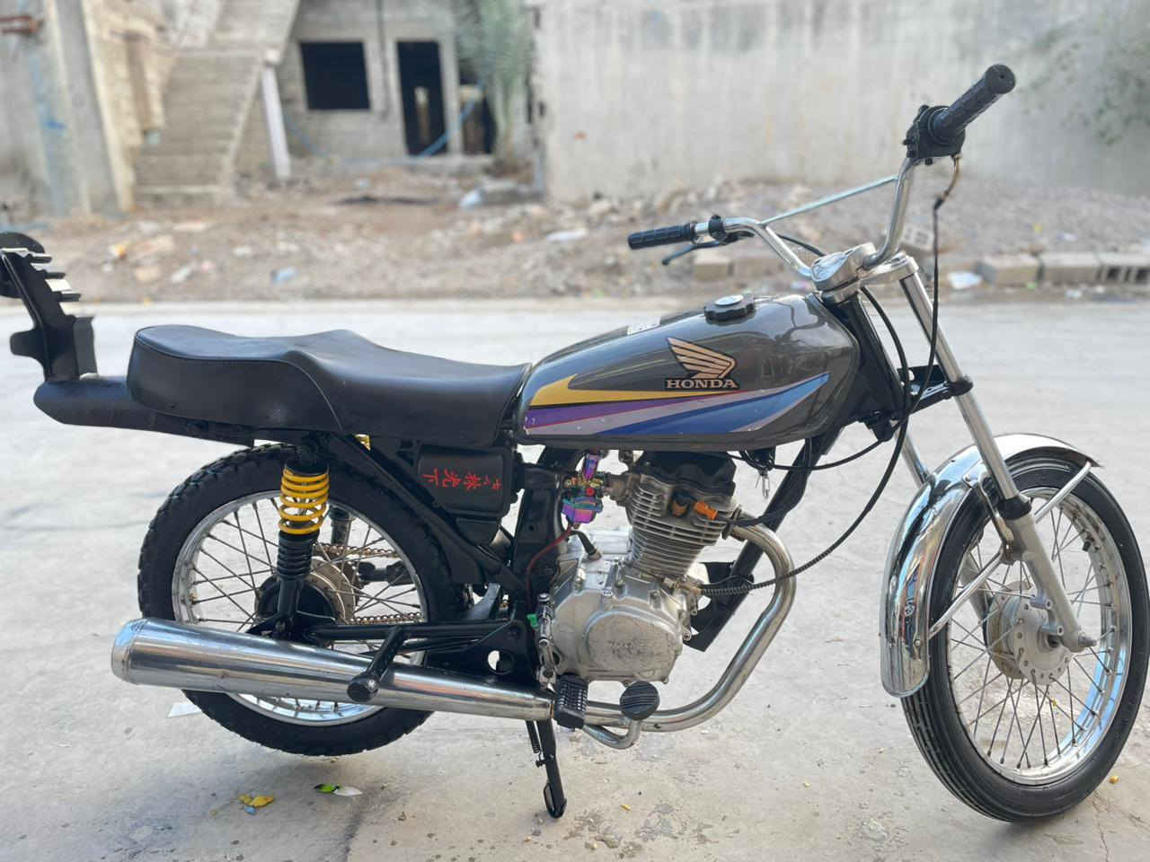 دراجه اربعه كير نامي برو موديل 2021 نضافه فول مابي اي عيب السعر 370وبيها مجال  الرقم ***********
