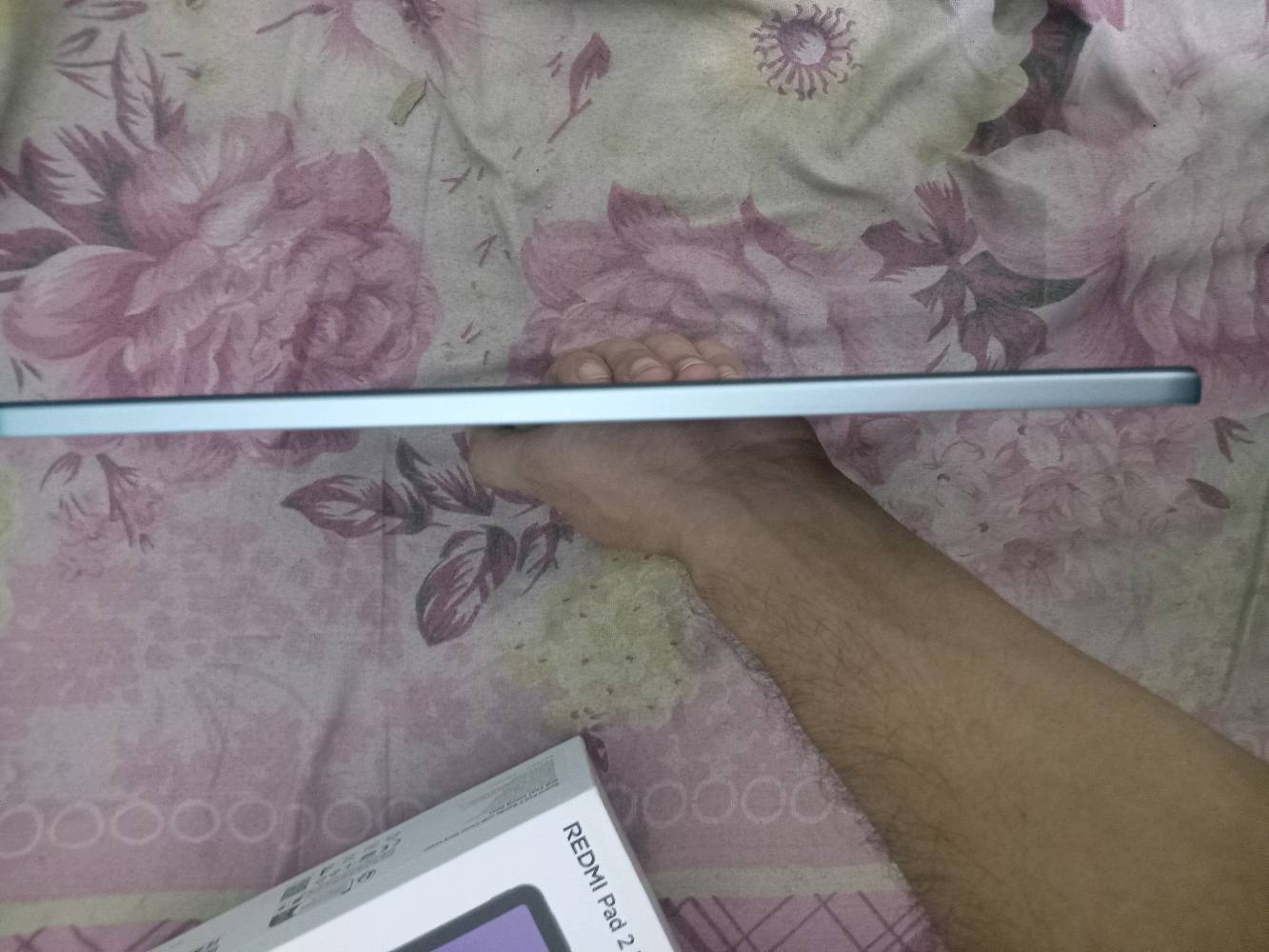 السعر 350  الجهاز نظيف 90% 350  
اسم الجهاز: Redmi Pad 2
الشركة: Xiaomi (ريدمي)
إصدار النظام (HyperOS): 2.0.203.0.VOVMIXM
سعة التخزين الداخلية 256GB
إصدار أندرويد: Android 15
العشوائيه8 

للتواصل هذا رقمي واتساب ***********
وين مكانك بالعراق حتى نضيفه بالإعلان، وهل التسليم إيد بإيد لو توصيل؟: 
بغداد السعدون او ساحه التحريره