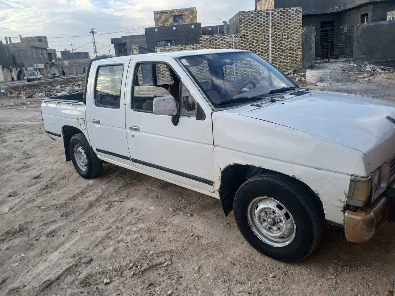 نيسان للبيع
مديل ٩٥ باور رقم
ذي قار نضيفه وحلوه سعرها ٣٦ ورقه وبيه مجال بصيط 
سماوه قضاء الخضر
ت ***********
