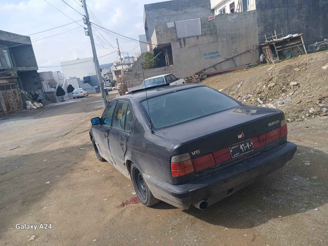 سلاوی خواتان لێیبت بیم مۆدیل 1993 موسووبڕاوە بەشەرت  520گێڕە عادەی بەشەرت  سیارەکابێ سەرتای  ئادەمێ ماڵی کەسە نبێت سعری ئم سیارەی 17کلاو معمل بۆزانیاری ***********
