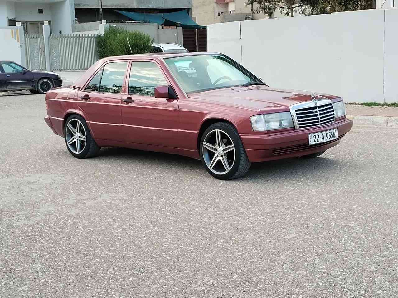 مارسيدس 190 طيارين موديل 90 محرك محورة ونجي رقم اربيل جديد دولي سنوية جديد الغاية 2030 بسمي شرط تحويل وكالة قواعد دبلات سليمة صبغ عام فقط لجمالية بدون خياس بدون ضرب تبريد ثلج ABS جام كهرباء سنترلوك كهربائية شغالة  سعر 58 بي مجال مكاني كركوك ***********
