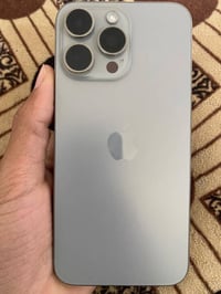 للبيع ايفون ١٥ برو ماكس ذاكرة ٢٥٦ شرق اوسط بطاريه ٨٨٪؜كامل غراضه على ا...