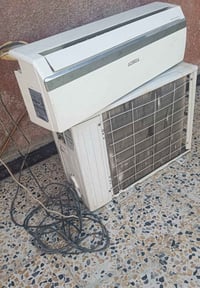 سبلت • ١طن وثلث • نظيف وشغال