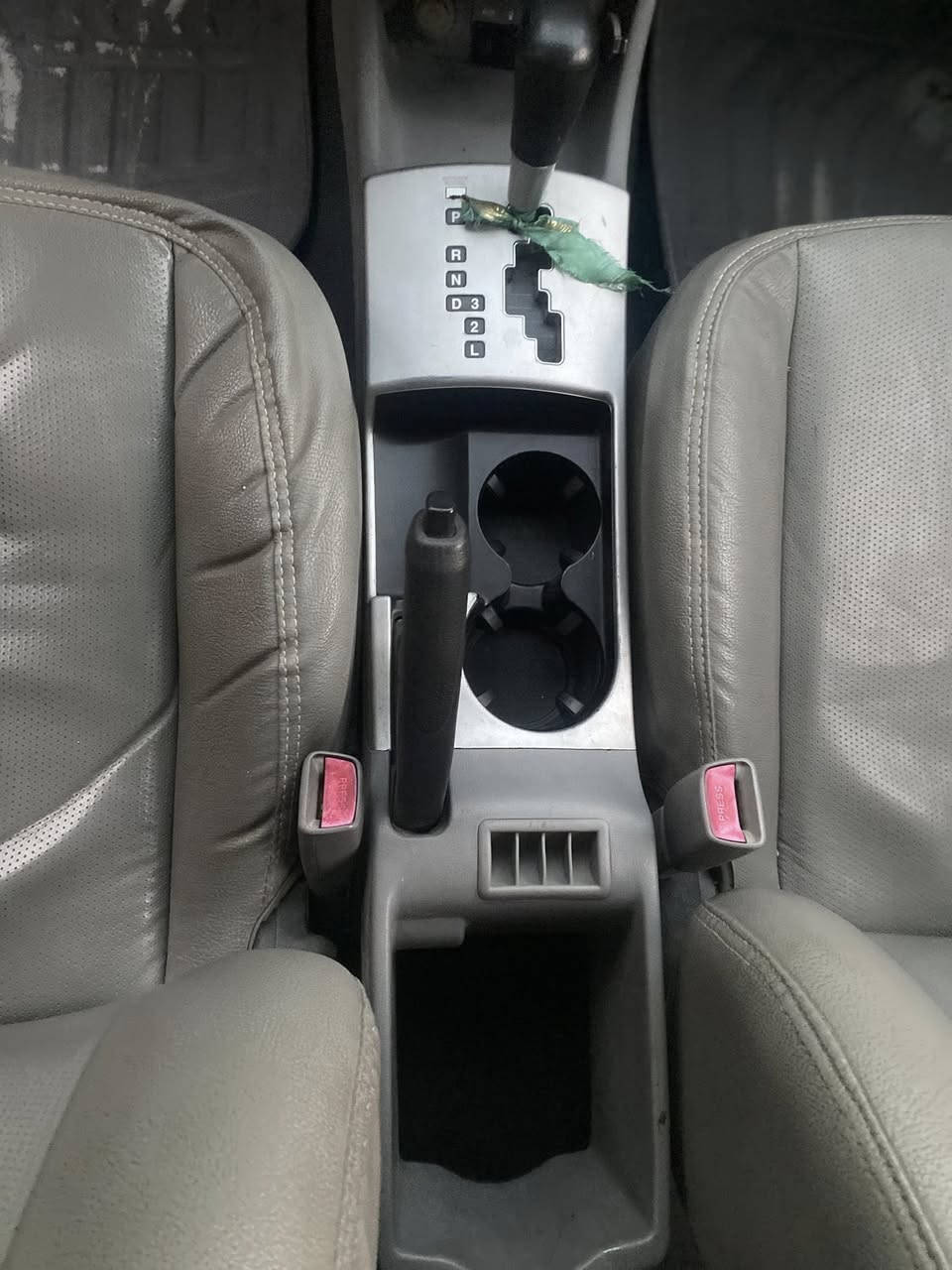 السعر 45وبيها مجال بسيط
سلام عليكم النترا وارد خليجي نضيفه  موديل 2010  

مكينه كير كفاله مكينه 1600  دكشن عالي

تبريد كفاله ثلج تدفئه كفاله 

 كهربائيات كله البلادي 

 كصه جنطه + تترقم على  قرار الجديد 

حداده شرط جديده 

متؤمه ارقام وسنويه شمالي اربيل وسنويتها لل2028 وشرط الحاسبه 

العنوان البصره  

تواصل ***********او ***********
