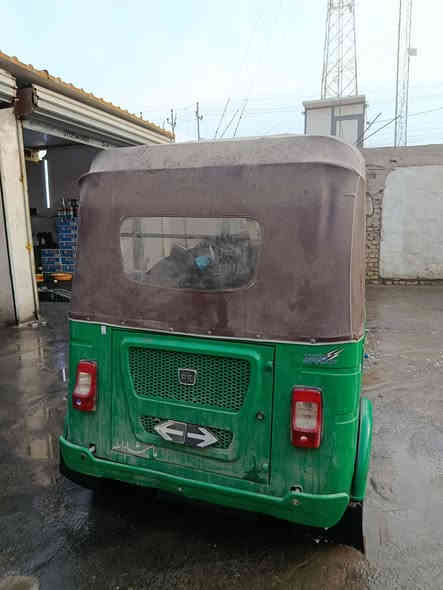 السلام عليكم تكتك البيع موديل 22 رقم وسنويه ميسان تكتك مجفته تكتك كشره مكفوله من كلشي راعيه ولد صاحبي مداوره ثاني يوم تكتك لا تنقيص والتبخير جديد السعر 8400وبيه مجال الشراي رقمي *********** مامتوجد على فيس
