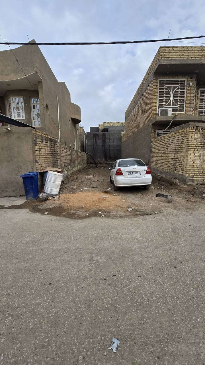 #للبيع #للبيع #للبيع 

نصف قطعة أرض طابو ملك صرف مساحه ١٢٥ متر 🌴🍀
واجه ٦.٢٥  متر 🌴🍀
نزال ٢٠ متر 🌴🍁
شارع ١٠ متر 🌴🍀

تتوفر فيها جميع الخدمات السكن 🌴🍀

باقي التفاصيل موضحه في مقطع فيديو والصور 🍁

الموقع بابل قضاء المحاويل حي الرسول 🌴🍀

رقم العقار ٢٤٤٥ 🌴🍀

🌿🌿🌿🌿🌿🌿🌿🌿🌿🌿🌿🌿🌿
#للإستفسار اكثر او م عرفة السعر يرجى مراسلتنا او  الاتصال على الارقام التاليه او زياره #مكتب #عقارات #اراضي #المحاويل الكائن في قضاء المحاويل حي ١٧ قرب #مقهى الصياد القديم 
*********** / *********** حسين أبو شمس
