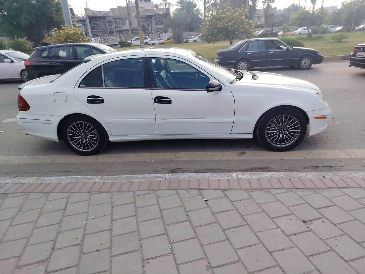 السلام عليكم مرسيدس E3502009

السيارة فول مواصفات 

للبيع باقي التفاصيل والسعر الاتصال 

*********** مكان  السيارة بغداد ابي غريب
