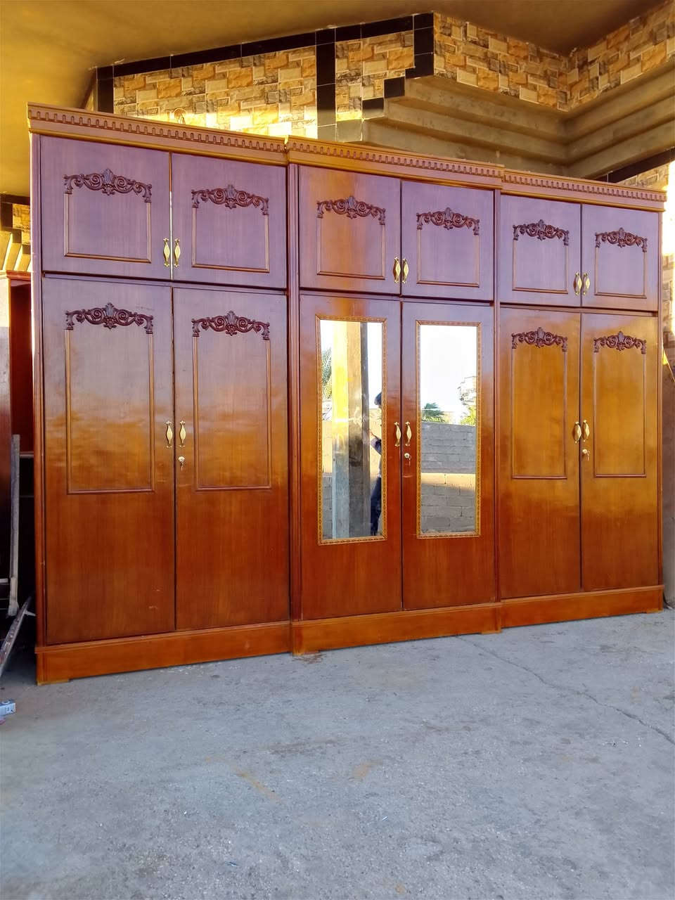 من رخصت المسؤل يوجد كناتير ابو 6ملحق حطاطه ابو 3محلق حطاطه السعر عل خاص اوتصال عل رقم تلفون***********العنوان الرمانه البوعبيد
