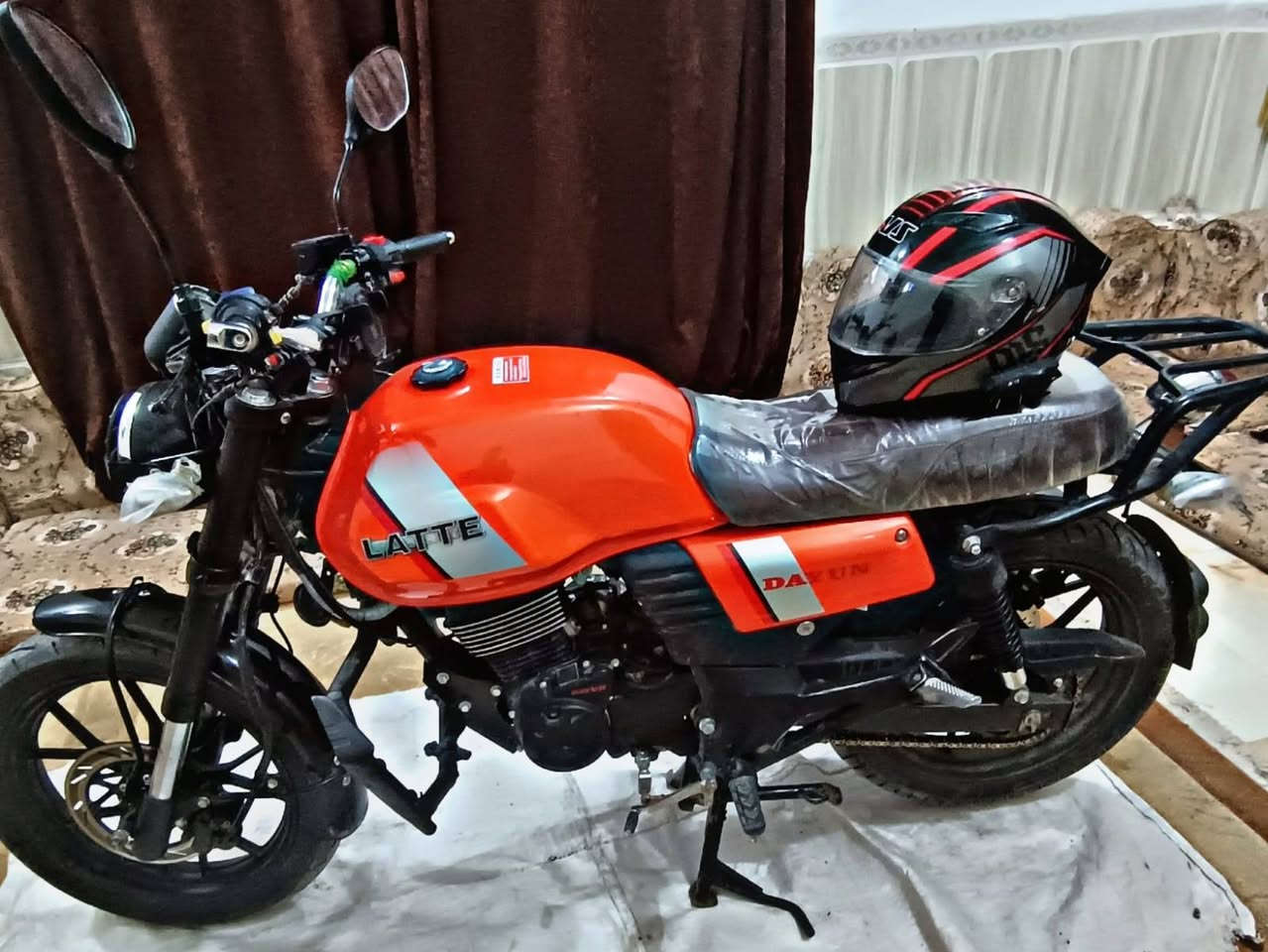 ديوان لايتي موديل ٢٠٢٣ دراجه كامله من كلشي بلادي مامتعوبه ماشيه ١٥فقط دراجه رقم شرط التحويل ***********
