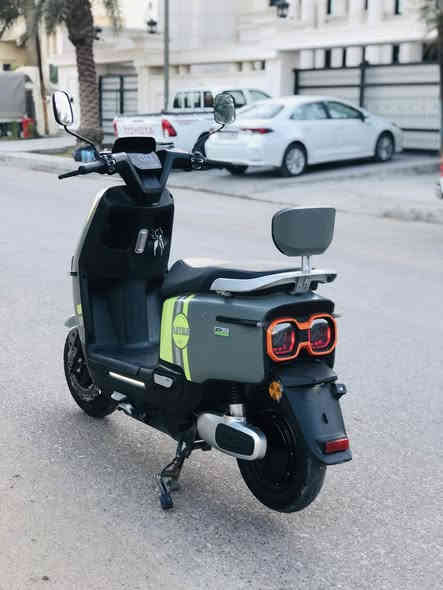 🔴 للبيع دراجة كهربائية #RAYAN ام عيون #السعر  750  #مكاني بغداد 

#مواصفات الدراجة 
بطارية : عدد 6 حجم 72V*23A
السرعة : 50KM/H
المسافة : 50 km
عدد السرع : 3 
حجم الملف : 1200W
نوع البريك : هايدروليك 
نوع الاطار : جوبلس قياس 10*300 
*مساحة تخزين كبيرة تحت المقعد
بغداد الغزاليه
‭0787 075 9296‬
