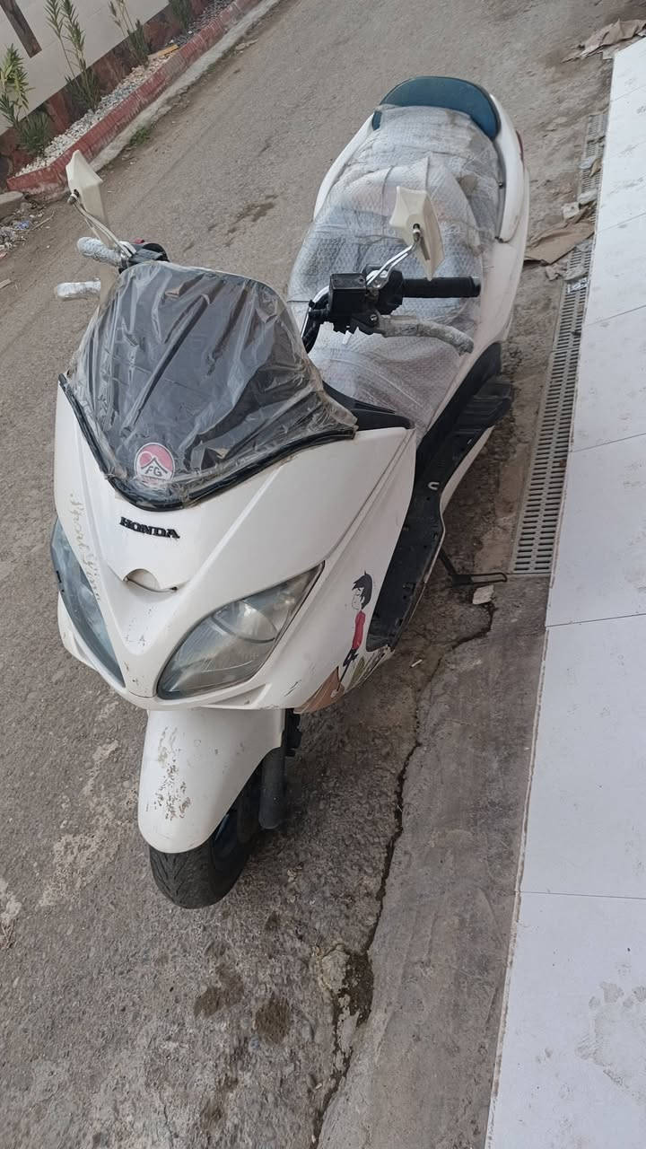 للبيع اتصل ع ***********
