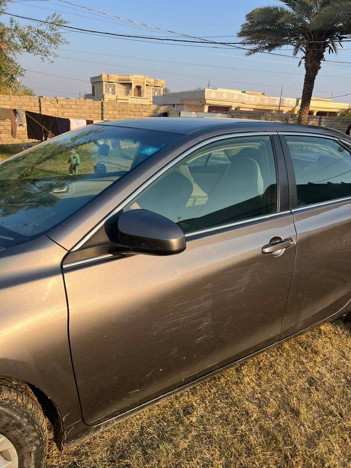 كامري
نفطي
 LE
2017 
كركوك
سيارة جديدة مال جناي
ضرر موضح بالمنشور
مكان السيارة صلاح الدين_قرية المسحك

***********
