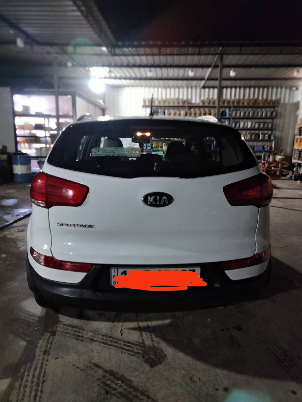 اسبورتج 2015خليجي محرك 2000مكفول رقم بصره مكان الناصريه مركز سعر 175وبيه مجال ***********
