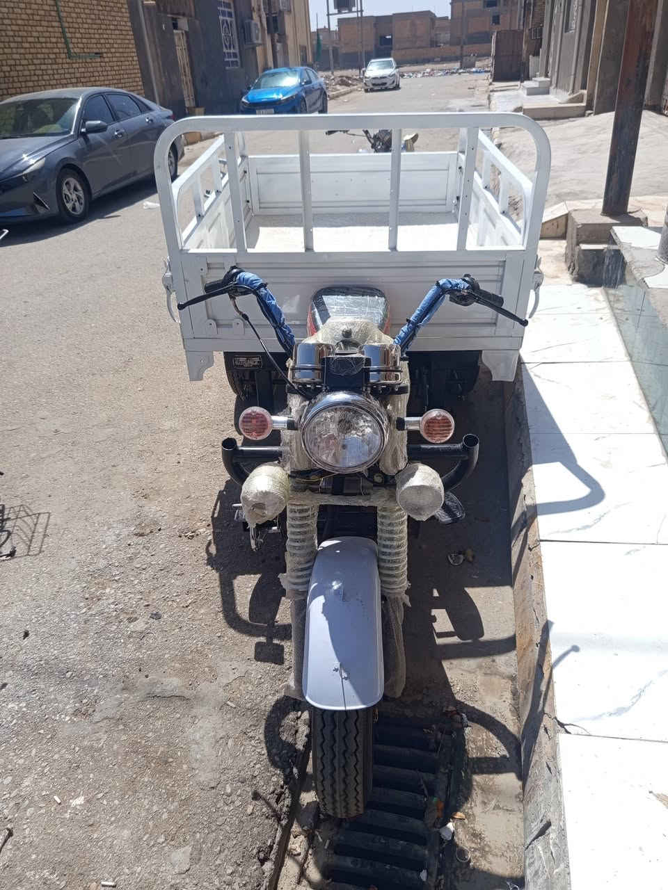 ستوته للبيع مديل 21دراجه كله جديد بلداد مال شركه بس مكينته مجفته ولمكينه حلوه او ناعمه ماتنسمع ولباقي كله جديد بلد مكاني ناصريه مركز بلمدينه مداور من الوكيل ***********
