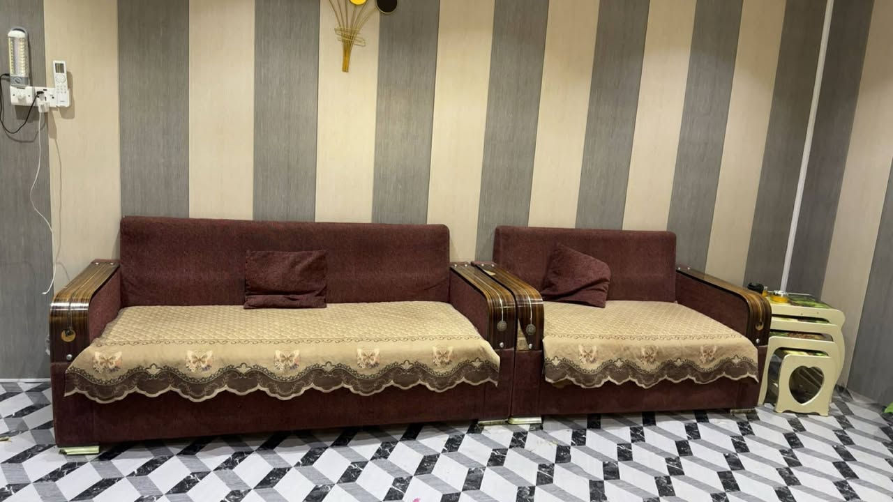 السلام عليكم للبيع تخم 10 مقاعد مع اربع ماصات  السعر 250 بيه مجال  ***********
