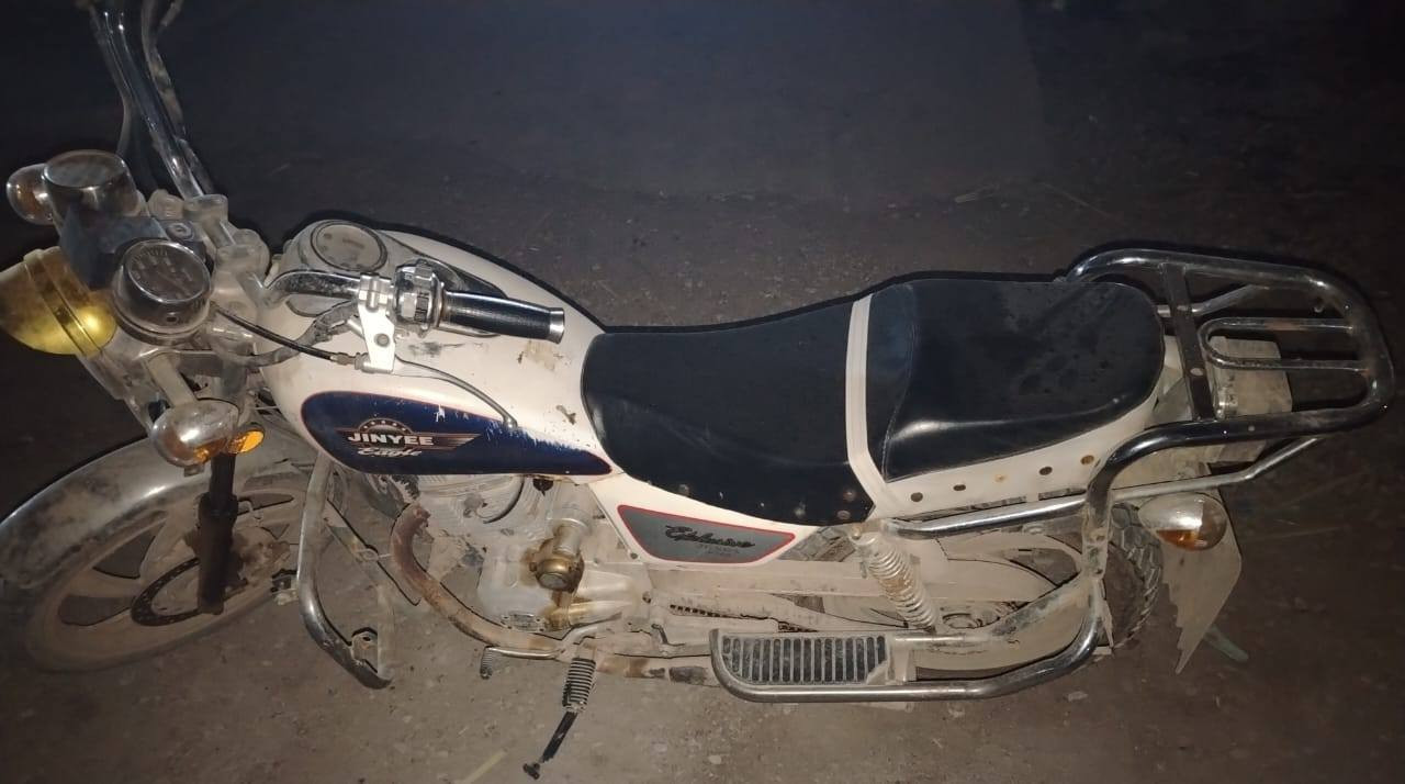 جني سلف كهرائيات كلها تشتغل محرك مامفتوح سعر ٣٥٠ وبيها مجال لشراي
***********
