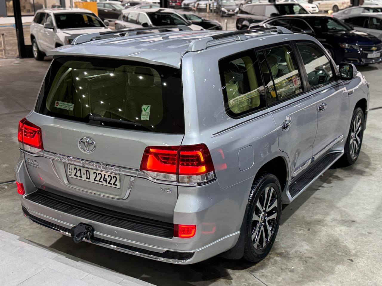 لاند كروزر موديل2019وكاله ساز كران تورين اصلي كوشنات اثنين كهربا صندوك جك شفط  سياره مكفوله بدون صبغ ثلاث شاشات عنوان سليمانيه السعر 485بيها مجال ***********
