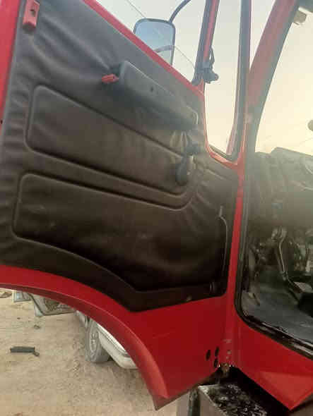 البي 82 للبيع محرك عشره كير برميل اكسن جيف قماره 89 رقم انبارمشروع وطني بلسنويه راس  جاهزة للعمل هاتف ***********
