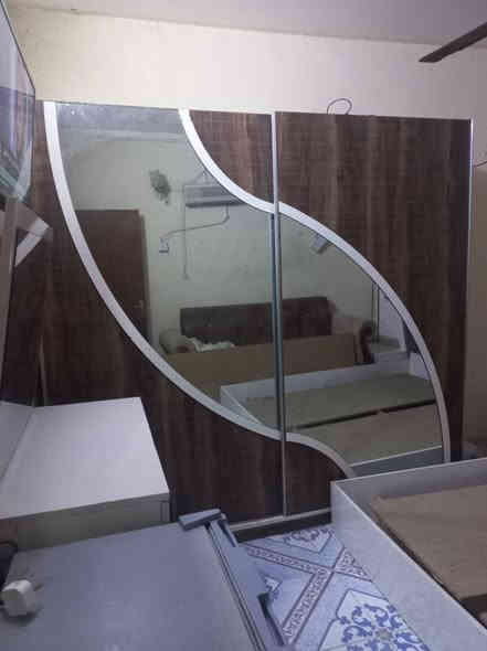 غرفه تركيه نضيفه ب250 ونهايته 200 قفل قفل
لعنوان عمارات الملح
اي ستفسار *********** عمارة
