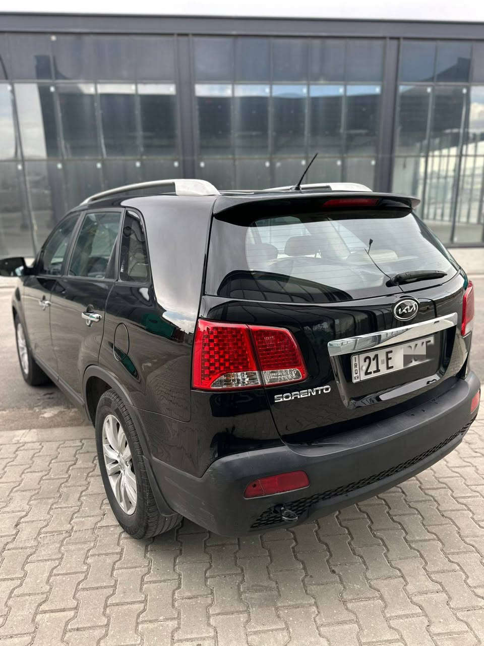 کیا سۆرینتۆ مۆدێل 2013بێ  بۆیاخ 
ناوزەرد و بەسمەیە 3ڕیز کوشن شاشە ئایپاد نرخ 145گەڵامەجال شۆێن سلێمانی 
***********
***********
