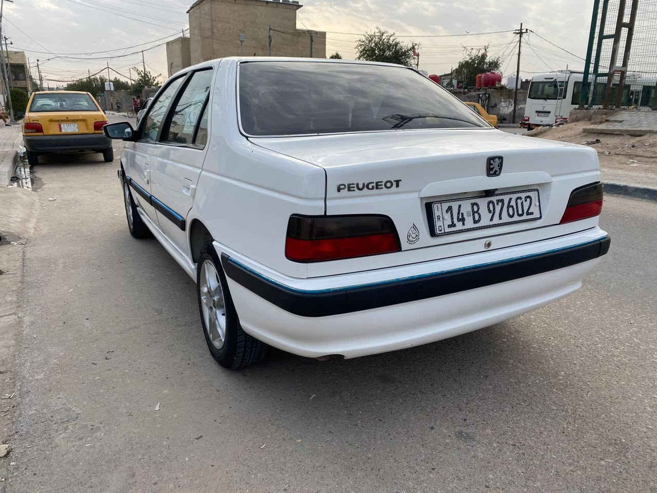 السلام عليكم بيجو بارص مديل 24حره تحويل ثاني يوم زيرو ماشيه 25الف السياره جاهزه السعر 83بيها مجال بسيط جدا العنوان البصره القبله استفسار *********** البصرة, العراق
