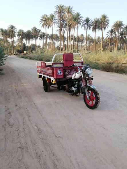 السلام عليكم ستوته للبيع موديل 16اوراق شاصي مكفول ركبه مكفوله تخم تاير جديد اكسن جديد بديه نضيف محرك 25الستوته خير من الله السعر 850وبيه مجال المكان بابل الحمزه الغربي خيكان ***********
