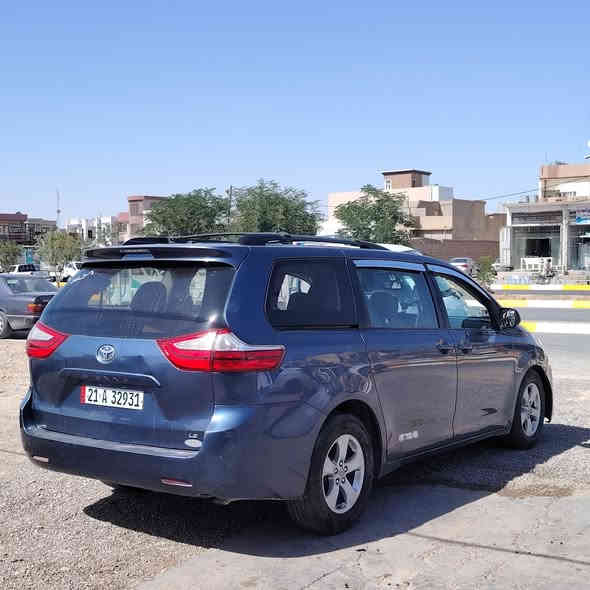 السلام عليكم
للبيع تويوتا سينا اجرة 2016 رقم سليمانية جديد حادث قطعتين بونيد بس صبغ وجامرلغ مبدل جهة سايق  وبيها لحيم ب شاصي محرك شرط وكير بي صفنة السيارة احلة من الصور السعر 175 وبيها مجال بسيط *********** للاستفسار اتصل
