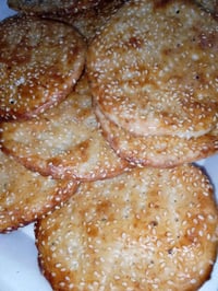 كليجه يمنه • مأكولات