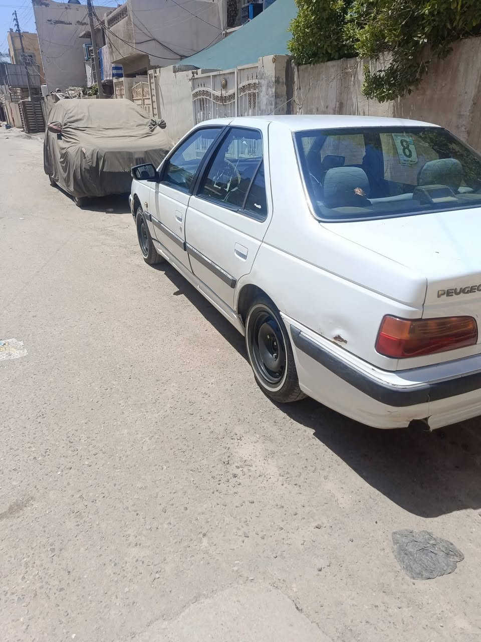 للبيع بيجو بارص موديل 2011
بدون صبغ بدون ضربة فقط بيها بارد بالباب السائق

محرك بي تبخير

صدر نظافة 75٪

تبريد نقص غاز 

تخم تأير جديد 

سنوية بأسمي 

تحويل ثاني يوم 

مصفرة غرامات 

رقم بغداد 

سنوية مشروع وطني 

والسعر 42 وبي مجال 

مكان بغداد البياع الشرطة الخامسة 

***********
