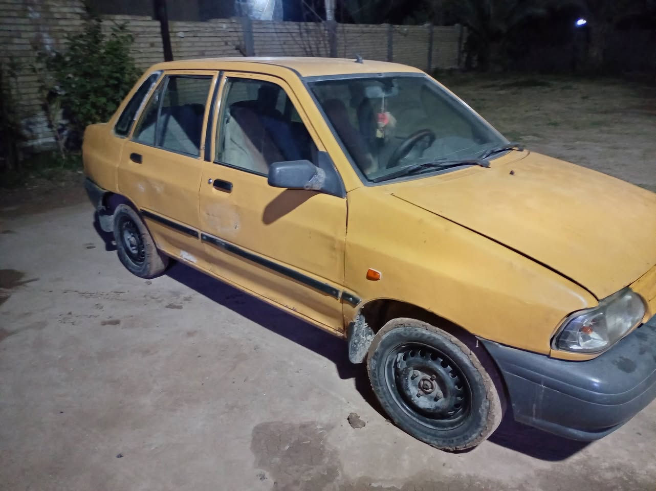 سايبه موديل 12رقم نجف احمرسياره حلوه وناعمه مكينه جديده تبريدشغال بس الباورشويه تعبان ساره مااندل راعيهه أبيع هل موجودالسعر8اوراق والعنوان بابل رقم ***********
