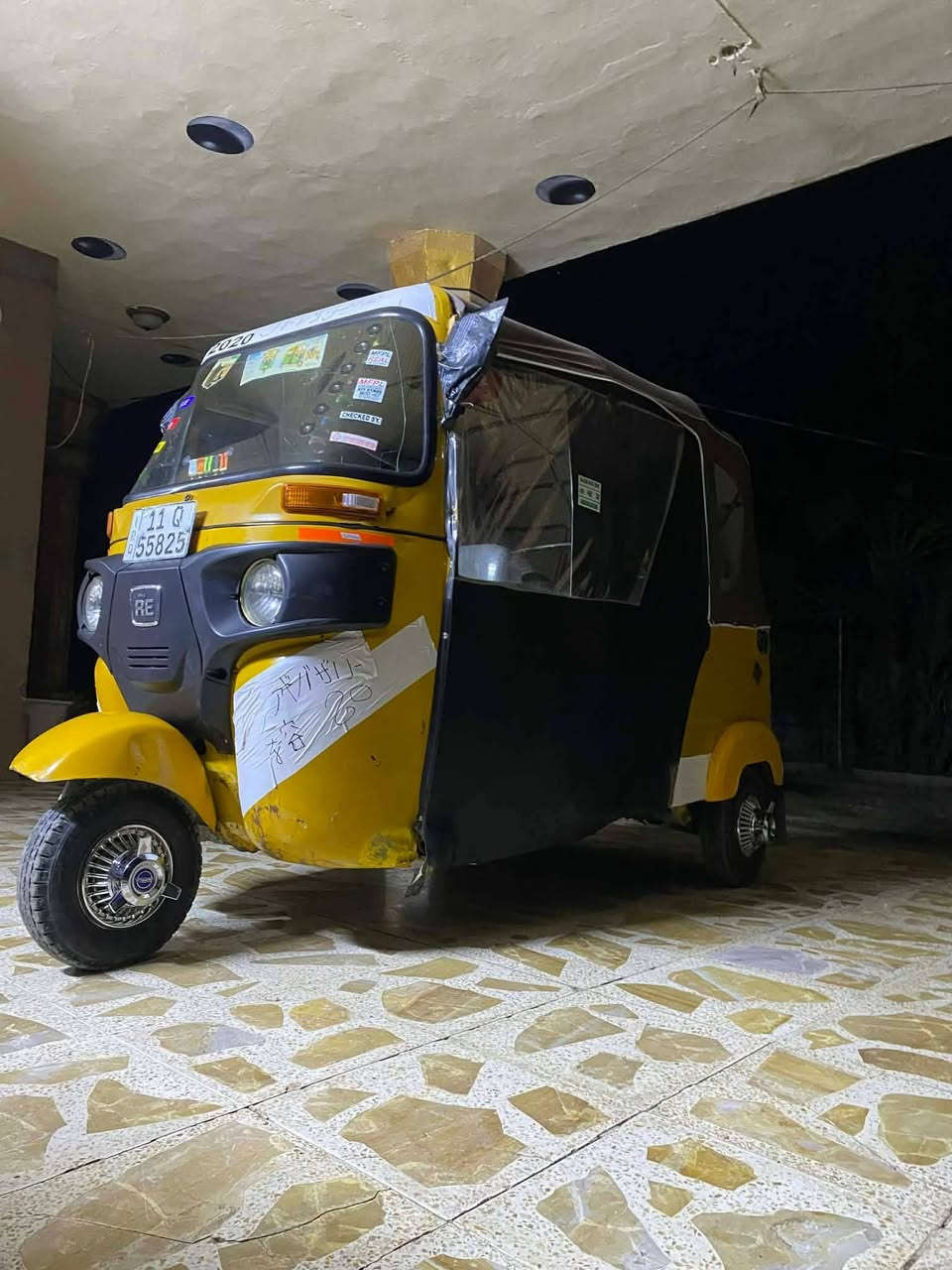 سلام عليكم تكتك 2020 سنويه ورقم تحويل مباشر مشروع وطني تكتك لا صبغ ولا معجون مكفوله من ضرر  محرك تكفله سبانه ماحطوط عله عل محرك  بي ضمان  تخم تاير جديد كهرباء دبل شاير كلها شغاله نكره سلف ترايها البصره. مكاني بعقوبة سعر 6بيها مجال الشراي  نتصال. ***********
