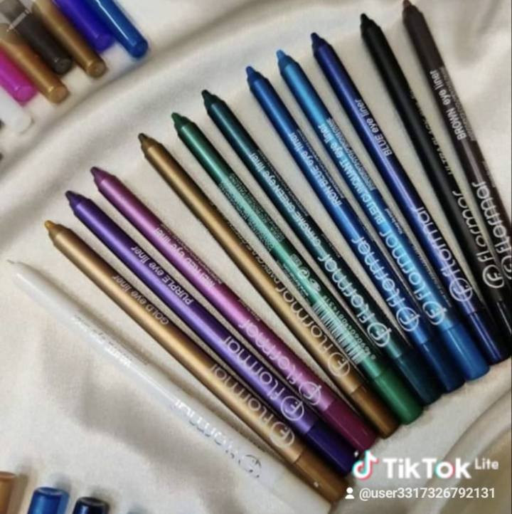 موناليزا للبيع مكياج عطور اكسسوارات المربع الذهبي قرب جامع الهدى ***********
