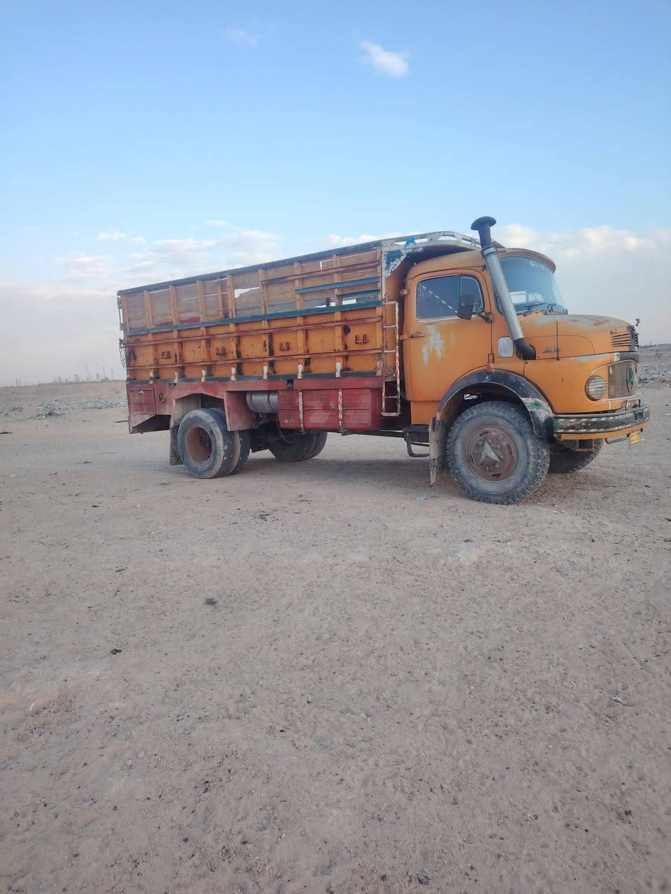 سلام عليكم ابردين للبيع مديل ٨٢ سته طن مكفول كفاله عامه مكان كربلاء ولستفسار ***********
