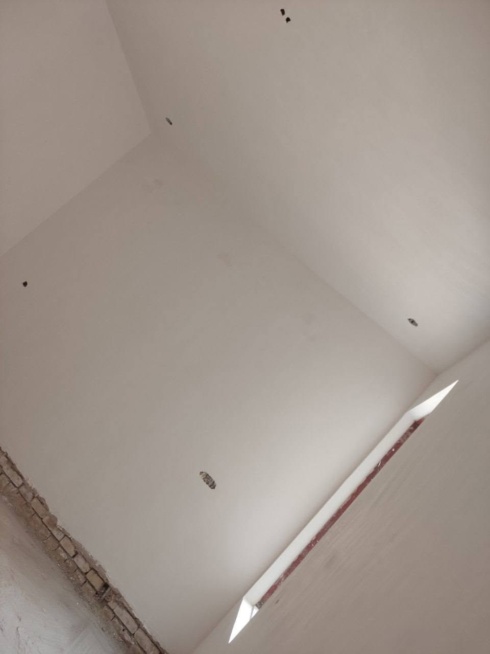 بسم الله الرحمن الرحيم 
اني خلفة جص وبورك  مستعد لتبيض المنازل وبعمل درجة اولا وشرط استلام مهندس  دقة عالية بالعمل فمن يرغب اشتغل بيتة هذا رقم تلفوني ***********   ابو عمار عنواني بعقوبة
