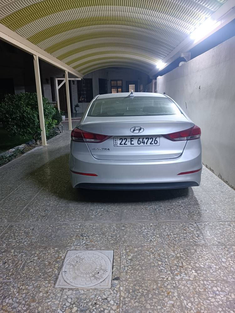 سلام عليكم 
النترا موديل 2018.... السعر 132 بيه مجال 
محرك  وكير مكفولات دوش
كلين عدى الدعميات 
بيه اصبع بارد بخشم البنيد 
سياره بسمي رقم اربيل شرط التحويل 
المواصفات معروفه 
يدات نيكل
شاشه 
مانع انزلاق 
حساس المري الجانبي
سياره مال بيت 
ه‍ ‏‪0773 531 1553‬‏
#النترا المحمودية, بابل
