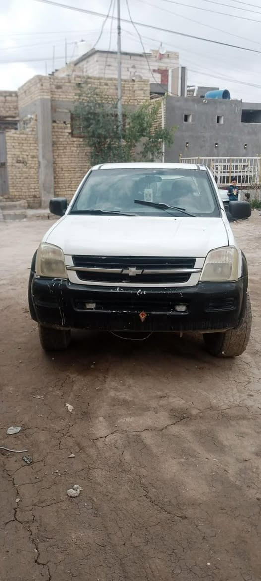 مكلف بالنشر سياره شوفرليت لوف مال مزاد للبيع محور محرك وكير بطه تترقم بغداد مكانها ناصريه سوق الشيوخ السعر 35  تفاصيل اكثر الاتصال ***********
