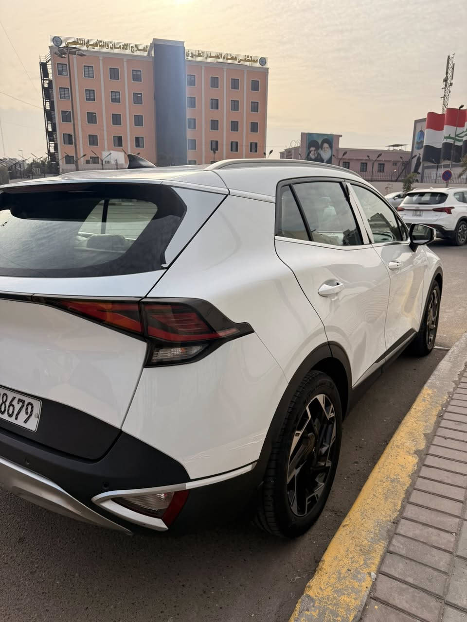 ‎كيا سبورتج2024
ماشية18 الف.   

‎مكفوله كفاله عامه 

رقم بغداد

‎  

‎ صندوق خلفي كهرباء

‎‏‎مكينه 2.0 

‎‏‎بصمه تشغيل 

‎‏‎تشغيل عن بعد 

‎‏‎مقاعد الاماميه كهرباء 

‎‏‎مقاعد الاماميه تدفئه

‎‏‎شاشة كبيرة

‎‏‎كامرة خلفية

‎‏‎حساس أمامي 

‎‏‎حساس خلفي

‎‏‎تبريد قطعتين 

‎‏‎درايف مود 

‎‏‎مري كهرباء 

‎‏‎بك لايت خلفي LED 

مكاني بغداد 
***********
