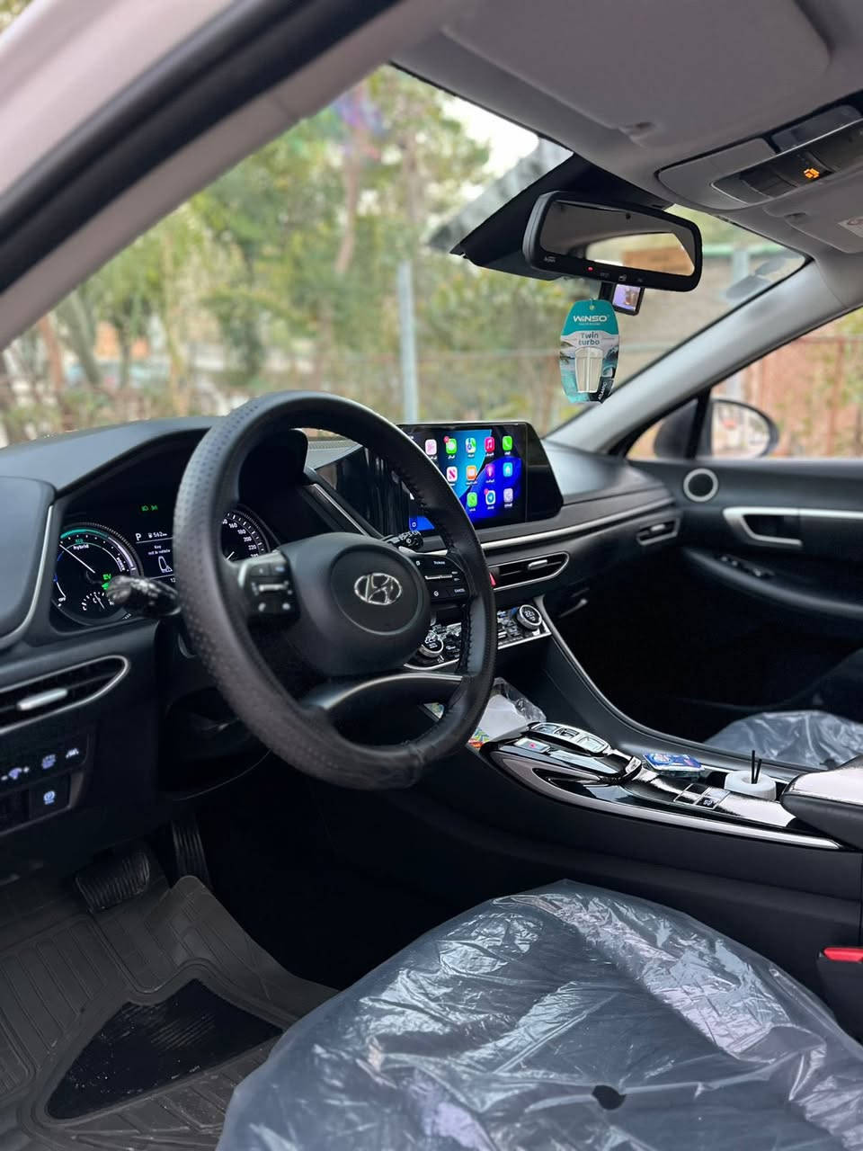 السلام عليكم 
للبيع سوناتا 
موديل 2023
مكفوله كفاله عامه 
ماشيه 12 الف  
السياره زيرو 
رقم بغداد الجديد 
كشنات تدفئه 
شاشه كبيره كار بلي
كامره دواره 
حساسات خلفي 
تشغيل عن بعد
مري شفط
قيادة ذاتيه 
تحديد مسار 
مثبت سرعة 
السياره زيرو ونظيفه بمعنى الكلمه من مكينه من حداديه من كلشي
السعر : 195$ وبيه مجال
للاتصال والاستفسار عل الرقم :***********
