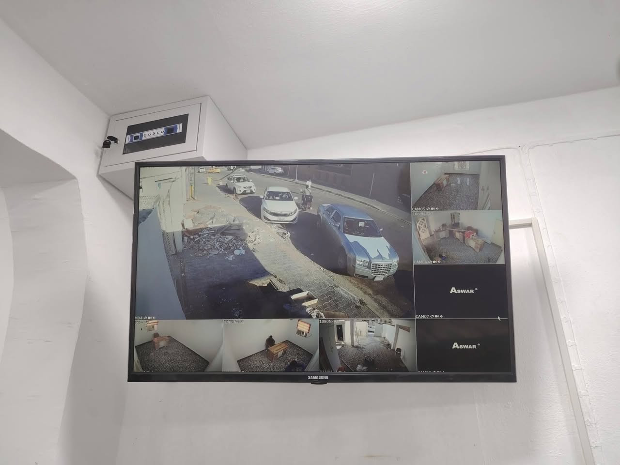 � تنصيب كاميرات مراقبة بأعلى جودة واحترافية 🎯
🔧 نُعلن عن تنفيذ أعمال تنصيب كاميرات مراقبة في مواقع متعددة في واسط وبخبرة عملية مضمونة!

💼 خدماتنا تشمل:
✅ دراسة الموقع واختيار أفضل نقاط التغطية
✅ تنصيب كاميرات HD بأنواعها
✅ ربط الكاميرات على أجهزة DVR
✅ ربط النظام على الهاتف والمراقبة عن بعد
✅ صيانة وتحديث الأنظمة القديمة
✅تجهيز المواد الازمه من الكامرات 
(وكيل شركه Dahua + Hlk VISION +ASWAR ) 
📍 شغلنا يشهد إلنا بمجمعات سكنية ومحلات ومنازل وشركات
🔒 نضمن لك الحماية، الوضوح، والمتابعة المستمرة وضمان سنتين والصيانه المجانيه 

📞 للحجز والاستفسار:
📱 [*********** - 
      ***********] 
📩 راسلنا واتساب 
🌟 خلي عينك على كل شي… واحنا نساعدك ترتاح
