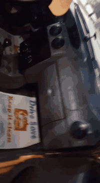 السلام عليكم سايبا18 رقم انكليزي باسمي مصفره غرامات
تبريد 🥶
تدفئه 
تخم تاير 5 تأيرات جديد 
تخم بوربرين من ميخة
صدر جديد سياره طوبه
شاشه كامره دواره
مدوشمه خياط يم الاضواء 
مكفوله كير مكينه ضربه صبغ تبديل ما عده تكحيل بسيط وبارد صغير 
الرقم ***********
بي واتساب اتصل وبل خدمه
