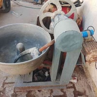 عجانات • كبيرة كيس ونص • صغيرة نصف كيس