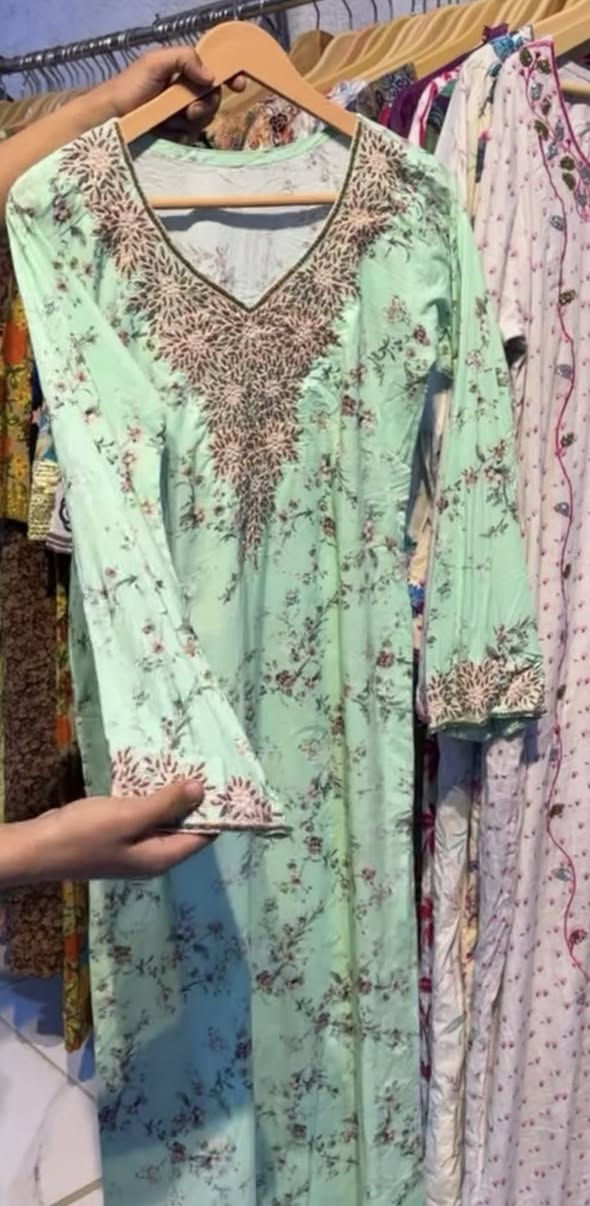 مخور باله اخو الجديد القطعه ب 10 الاف


**إذا كنت صاحب هذا الإعلان وتريد حذفه لأي سبب، رجاءا أرسل رسالة إلى الدعم الفني**