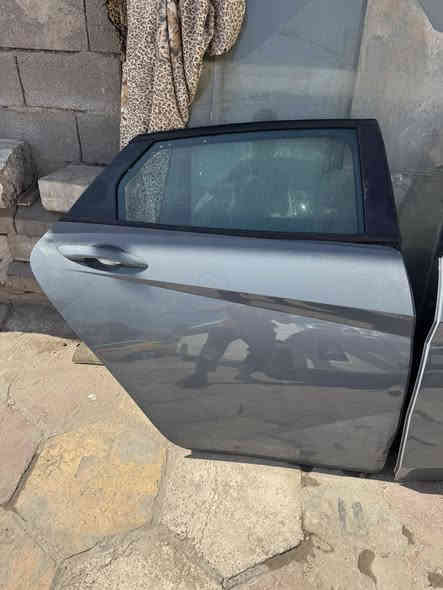 ابواب النترا خلفي 
مبايل ***********
