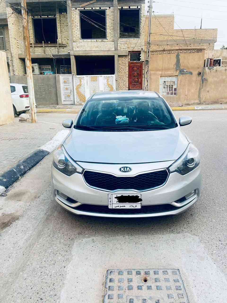 لبيع كيه فورتي موديل 15
حادث بنيد وجاملغ 
محرك 2000 دوش مواصفات تحكم سترين حساس 
خلفي شاشه  اشاير بل مري السيارة نظيفة 
وجاهزه رقم كربلاء 
مكانه كربلاء 
السعر 108 
***********
