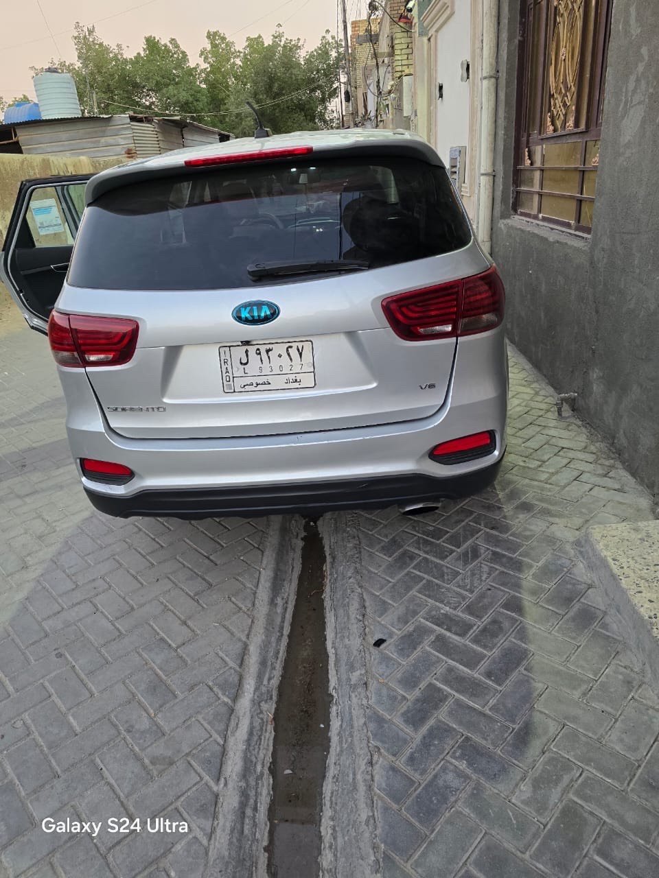 ادثهة بسيط كما موضح بالسونار لاتبديل ولا صبغ مكينة ٦ سلندر ٧ راكب سورنتو ٢٠ امريكي حالعنوان بغداد