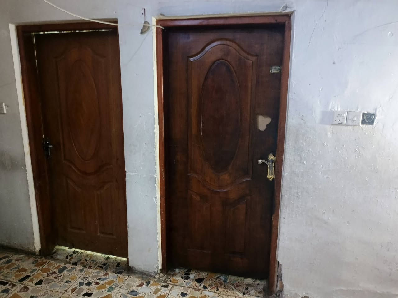 بيت 150متر مقابلة ساحه زراعي 60 متر
العنوان / شارع محطه سما بغداد مقابيل العماره الخضره
الرقم/***********
