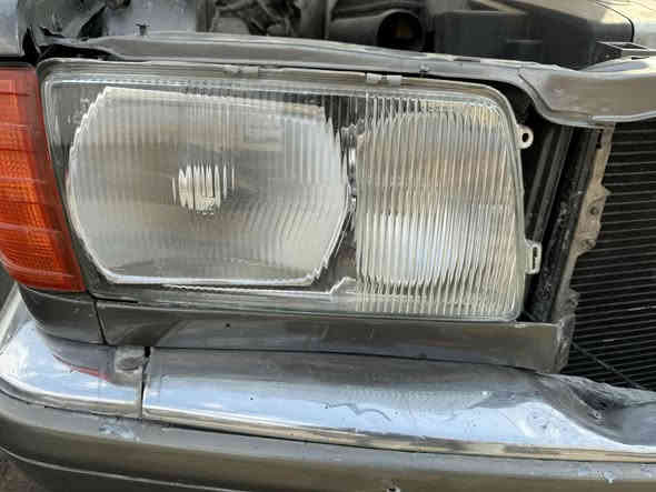 مواد رئاسی 
کل القطع ٥٠٠ الف 
، ٣ کشنات،٤ ابواب و بونیت
تقریبا نص غرفة
دشبول نضیف جدا، ناقص بس الصاجات
، ستیرن، توزیعات تبرید، صاجات شمسیات،....
ما ابیع قطعة او قطعتین رجاءا
المواد موجودة باربیل
خابر اذا شرای
*********** أربيل
