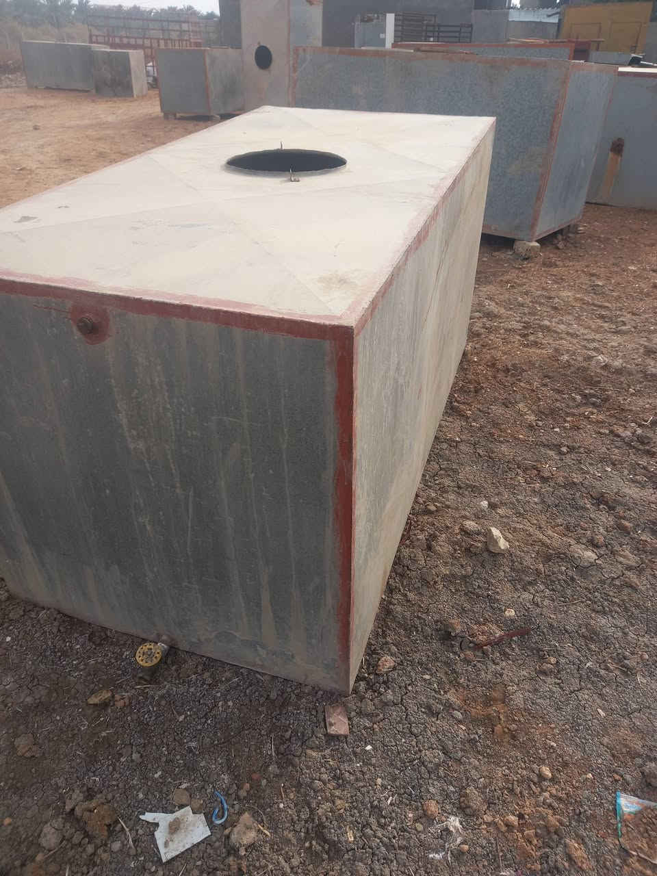 تانكيات ٢٠٠٠ لتر ٢ ملم سعر الواحد ١٧٥ للاتصال ***********...***********
